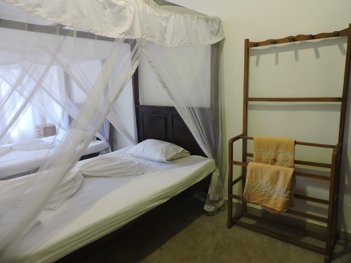 Asantha Guest House Unawatuna Zewnętrze zdjęcie