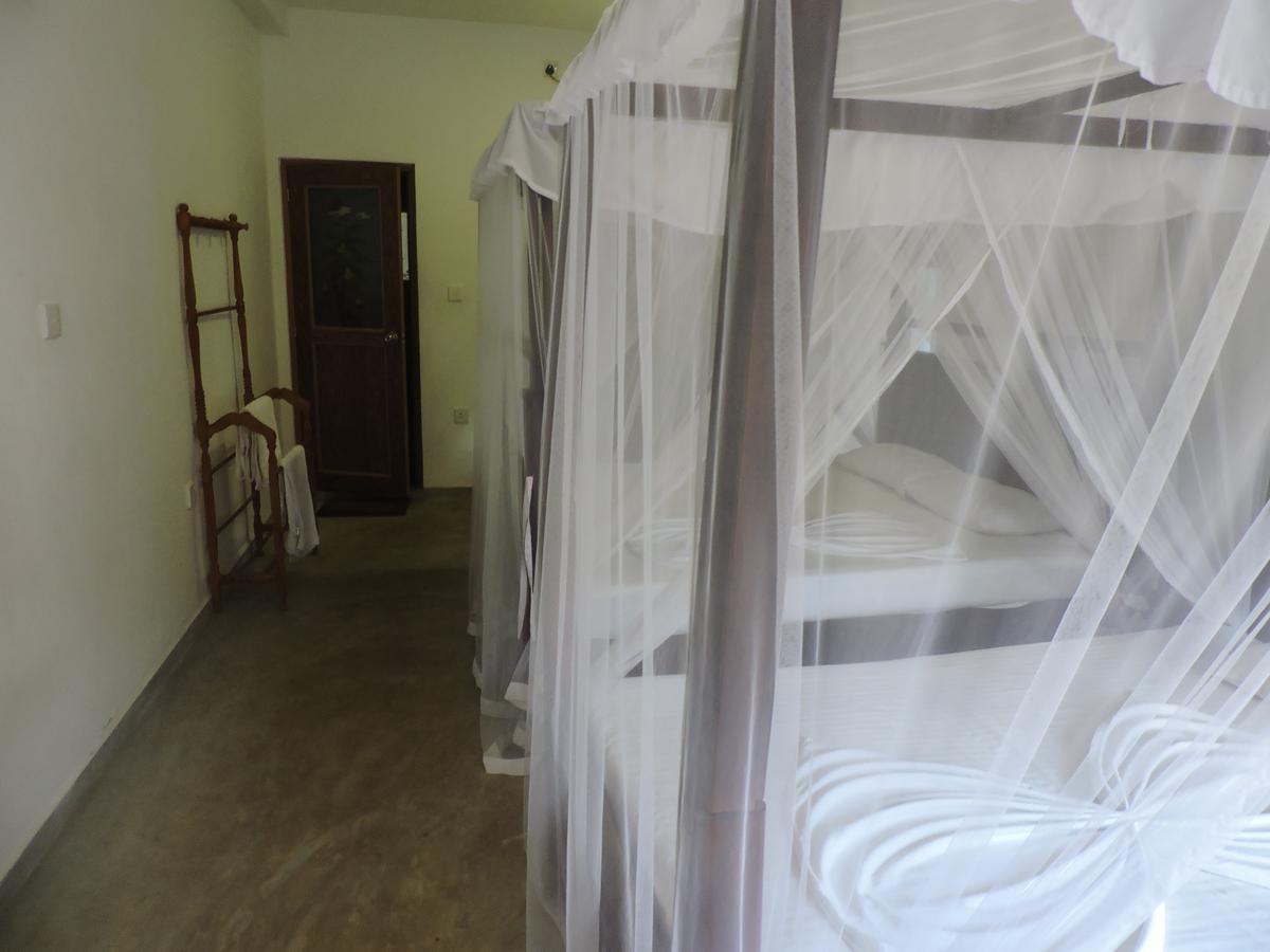 Asantha Guest House Unawatuna Zewnętrze zdjęcie